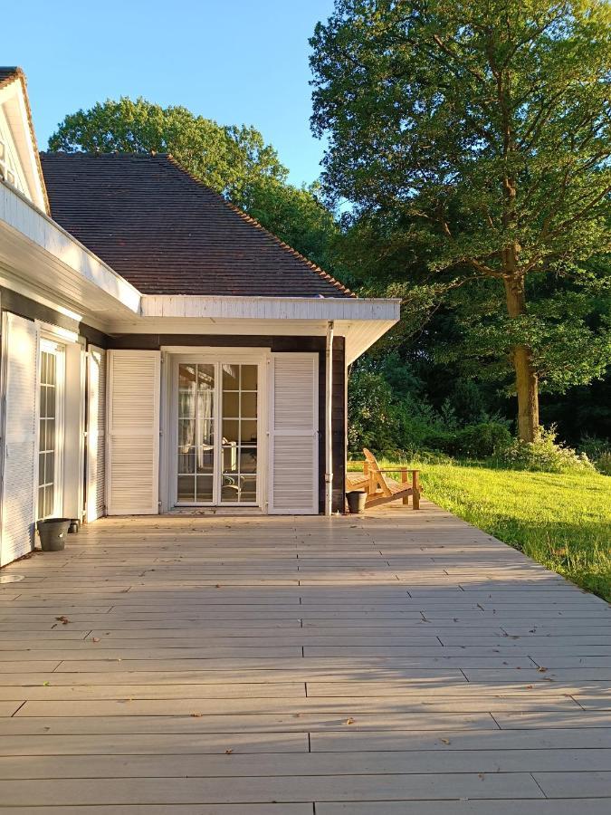 Maison Canadienne Dans La Foret Tourville-sur-Pont-Audemer エクステリア 写真