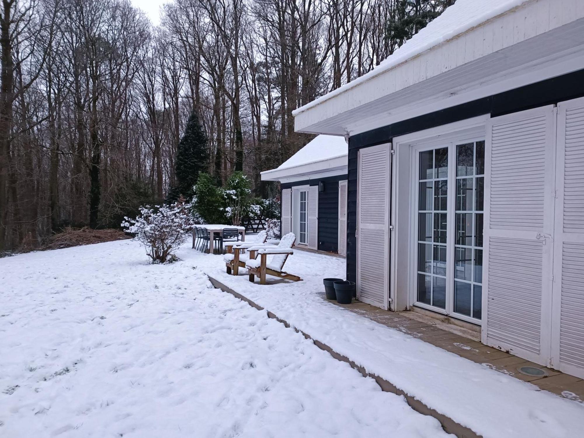 Maison Canadienne Dans La Foret Tourville-sur-Pont-Audemer エクステリア 写真